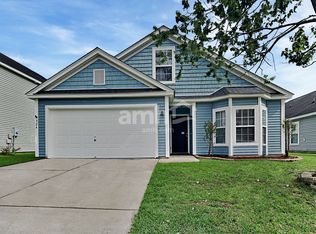 324 Bradley Bend Dr, Moncks Corner, SC 29461