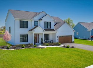 5490 William St, Lancaster, NY 14086