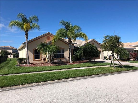2nd image of 3530 Forest Park Dr