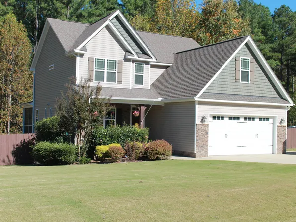 211 Wheeler Ct, Clayton, NC 27527