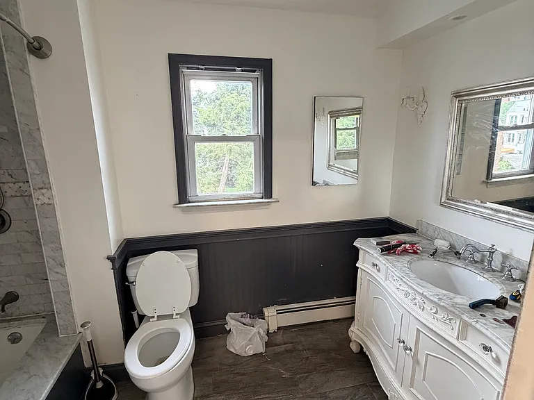 119-15 8th Ave — Photo 6