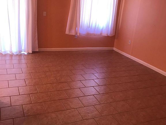 2nd image of 286 San Juan Cir #0