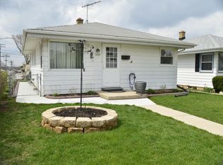 3059 S 94th St, West Allis, WI 53227