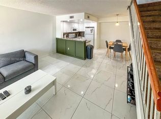 650 NW 86th Pl #3209, Miami, FL 33126