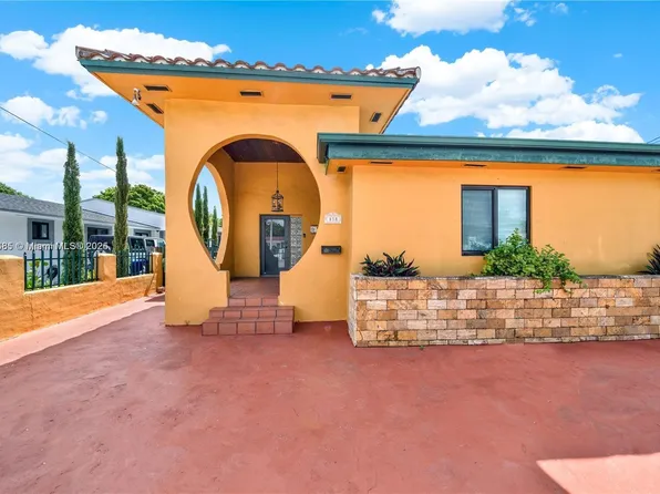 818 NW 34th Ave, Miami, FL 33125