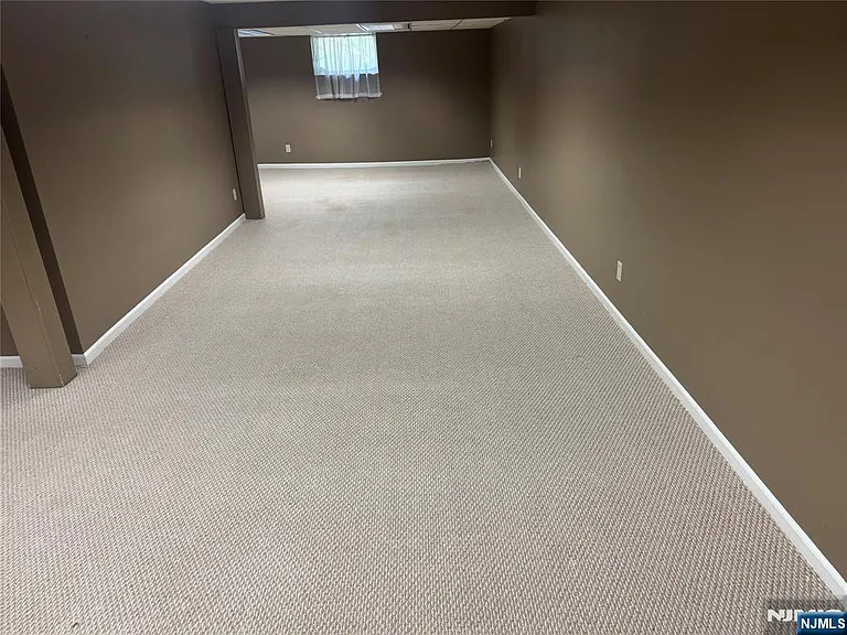 244 Butternut Dr — Photo 10