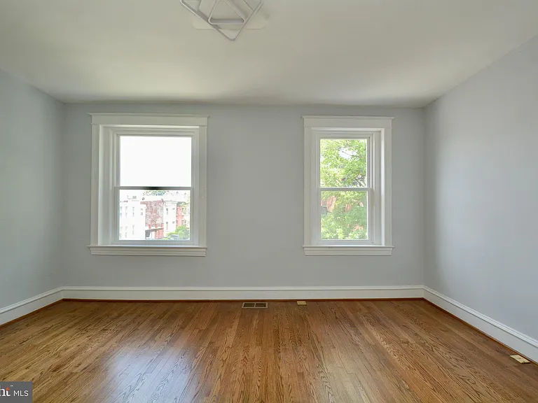 1724 2nd St NW — Photo 20