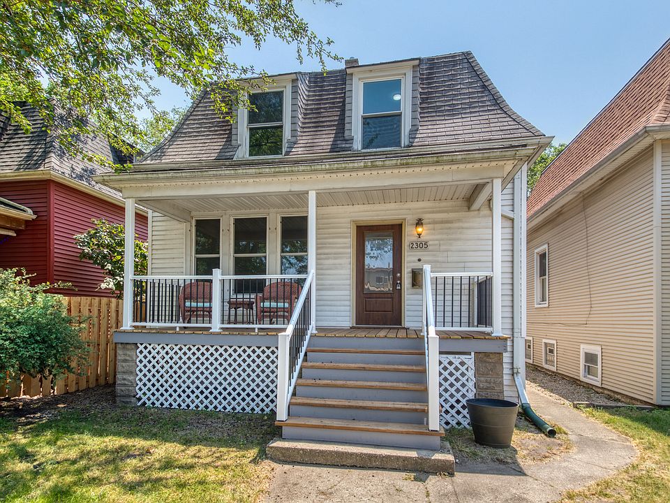 2nd image of 2305 W Berwyn Ave