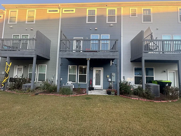 1103 Myers Point Dr — Photo 21