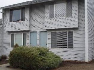 2000 Brookhurst St APT 8, Medford, OR 97504