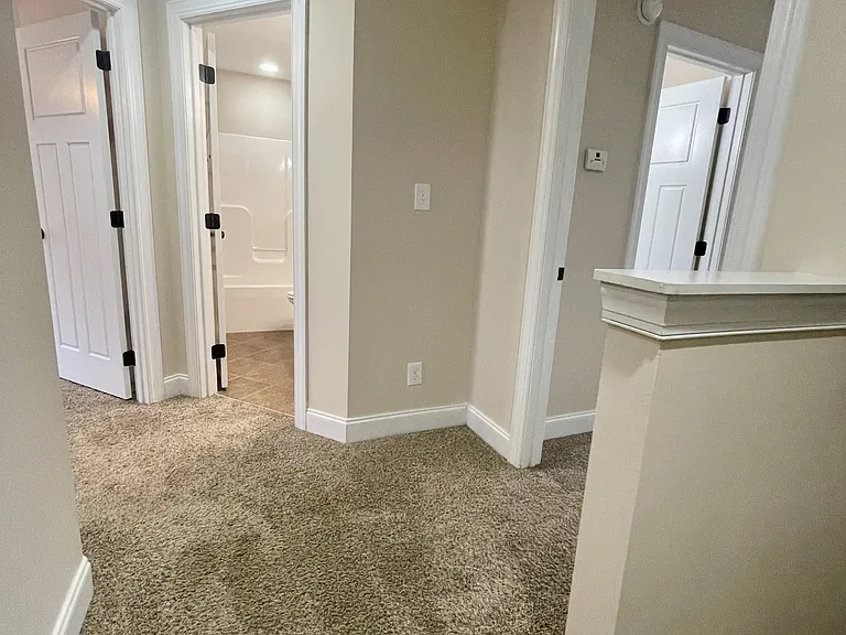 126 Capital St #1 — Photo 8