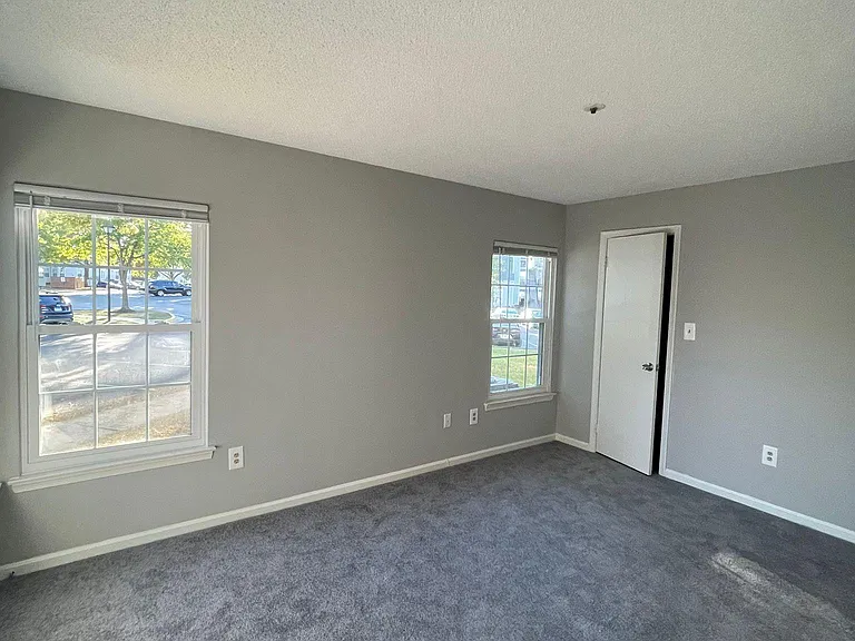 Bedroom #1