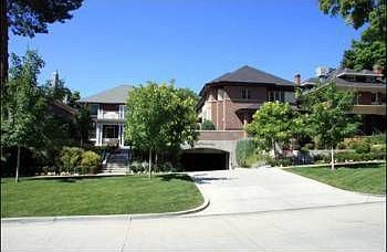 3rd image of 1029 E South Temple
