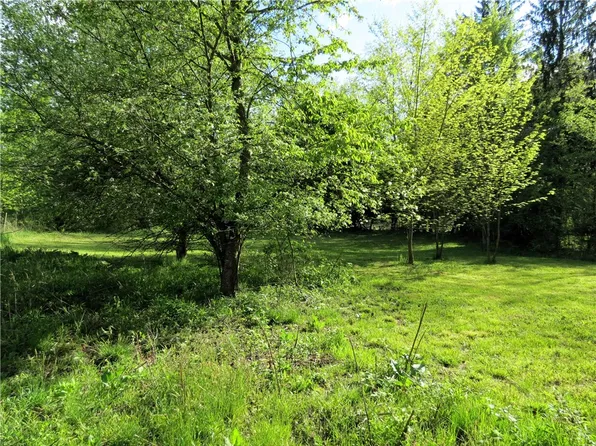 129 Wises Grove Rd N, New Brighton, PA 15066