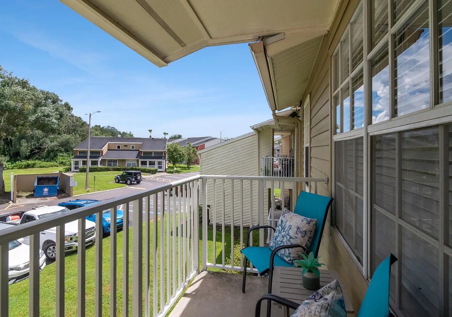 2nd Floor 1/1 Condo for Rent in Brandon, FL — Photo 3