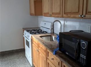 198-40 32nd Ave #B-6, Flushing, NY 11358