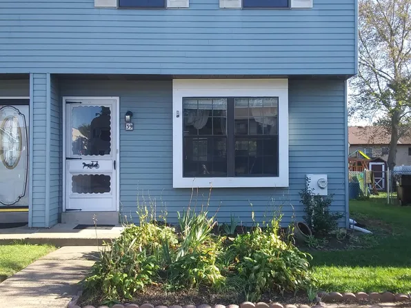 39 Fieldstone Ln, Horsham, PA 19044