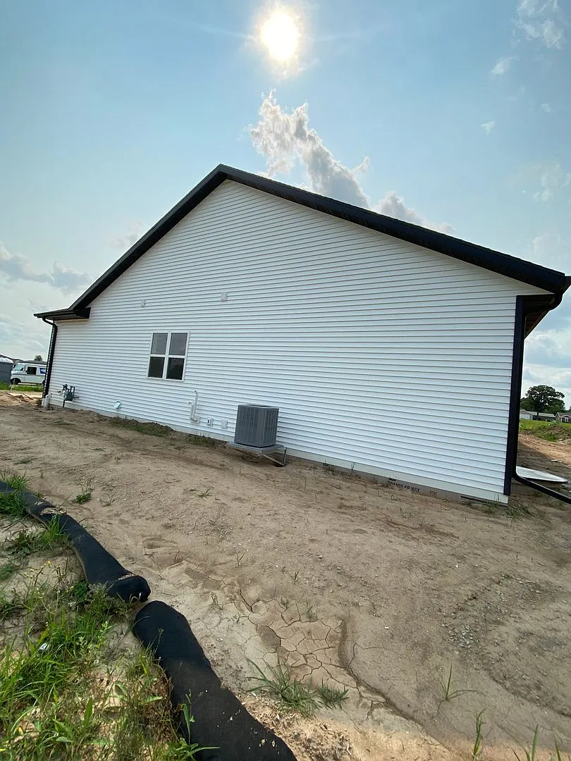 3 bedroom 2 bath newly built duplex for rent available now — Photo 3