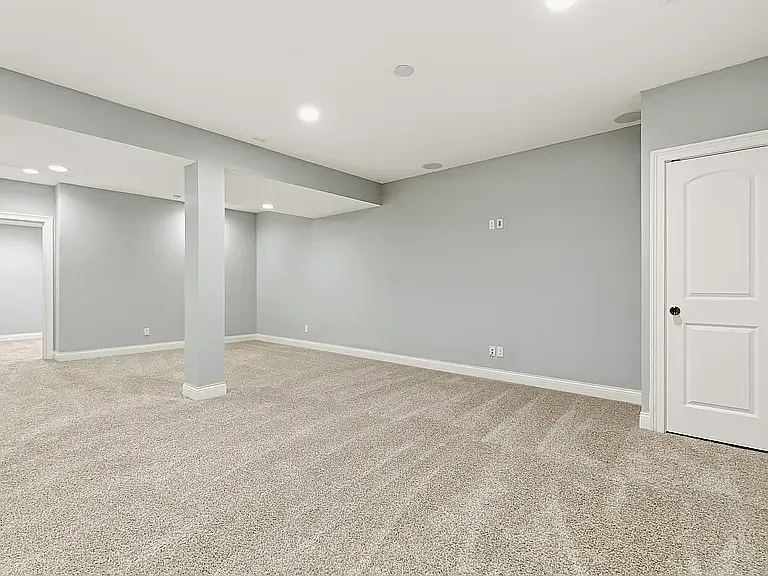 5320 Addyson Dr — Photo 24