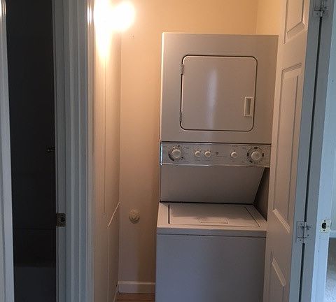 5th image of 1344 Hibbard Dr #H-1