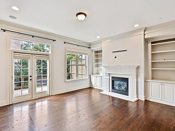 3rd image of 478 Ansley Ct NE