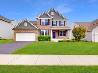 723 Glenwood Dr, South Elgin, IL 60177