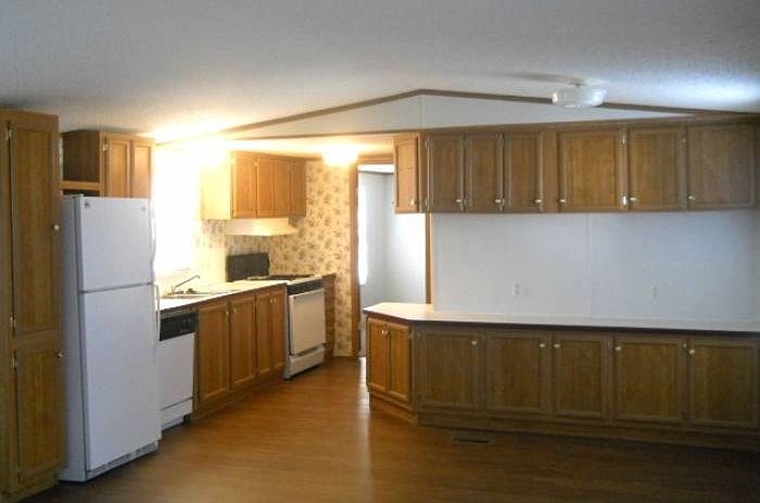 Lots of kitchen space