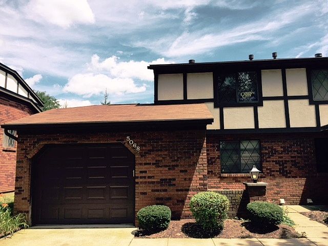 1st image of 5068 Beckenham Ct