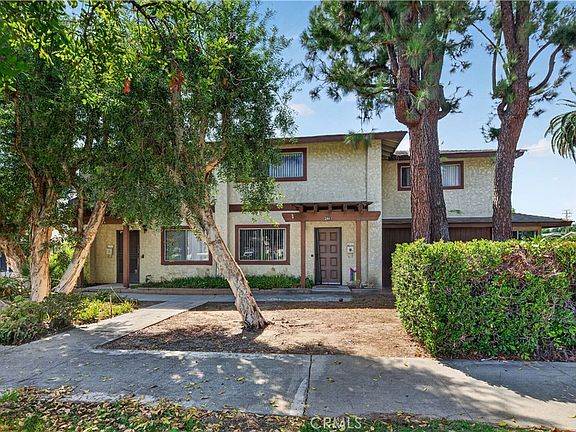 4th image of 2465 D St