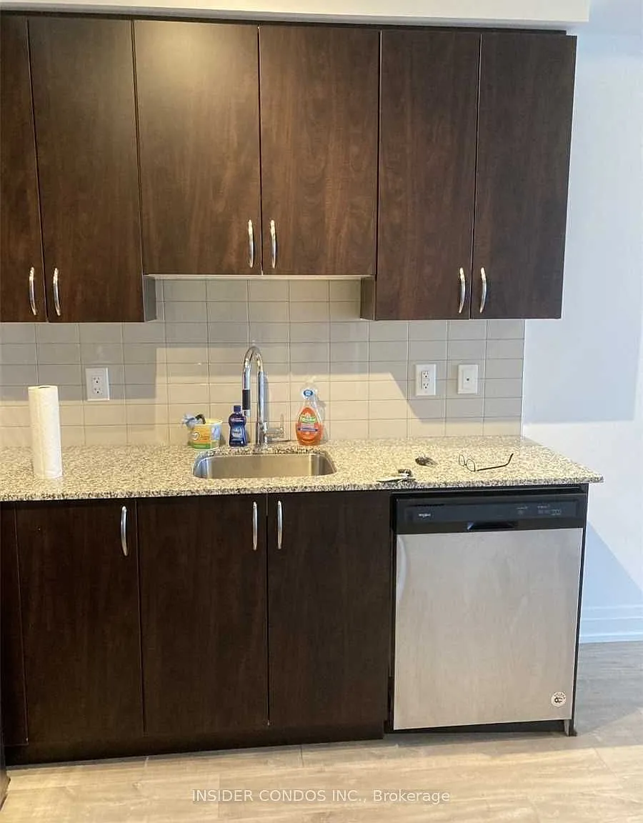 2 bed, $2,400 — Photo 3