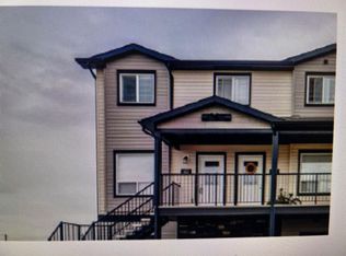 81 Willow Rd #102, Blackfalds, AB T4M0J2