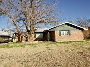16 Chapman Rd, Big Spring, TX 79720