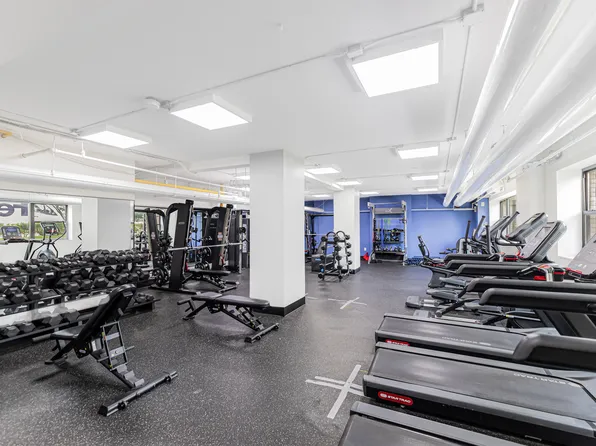 2 Fordham Hill Oval image 16 of 18