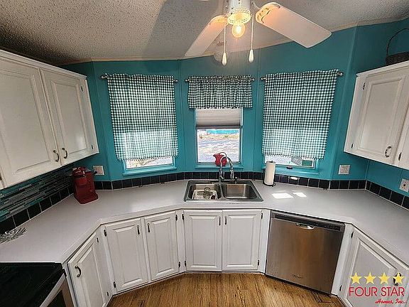 3rd image of 5230 Harper Valley Rd #65