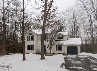 157 Escoll Dr, East Stroudsburg, PA
