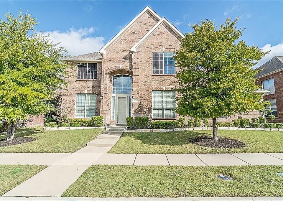 1st image of 3542 Vanguard Dr