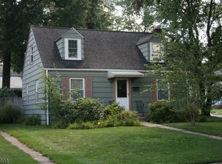 732 Grove St, Rahway, NJ 07065