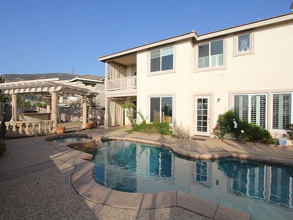 2nd image of 1481 Glencrest Dr