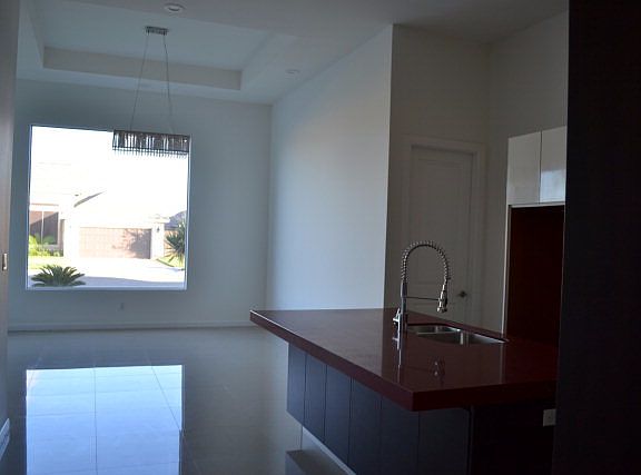 5th image of 7209 N 58th St