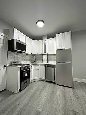 Rented by Peter R. Hungerford, LREB | media 14