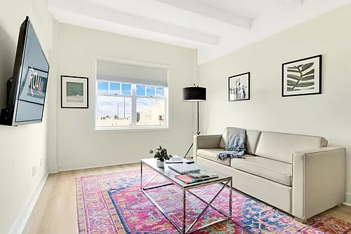 1300 Collins Ave #ID1272076P Photo 1