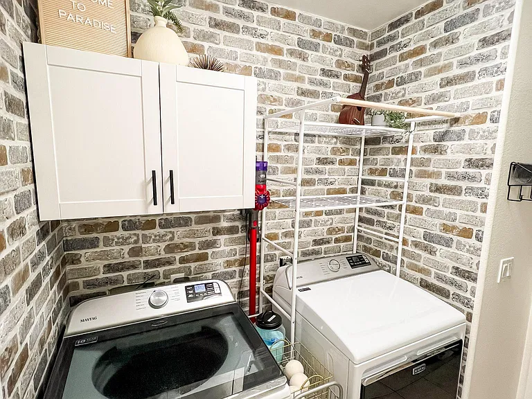 3915 E Renee Dr — Photo 15