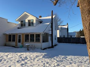 447 Washington St, Liberty Center, OH 43532