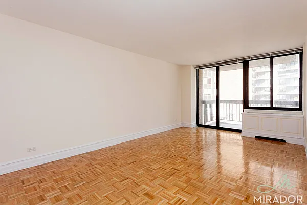 Rented by Mirador Real Estate | media 35