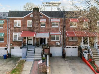 1138 E 215th Street, Bronx, NY, 10469