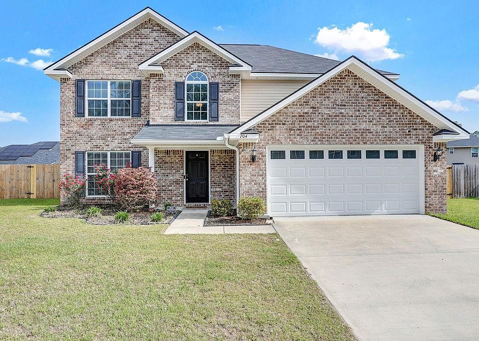 1st image of 704 Highgrove Ct