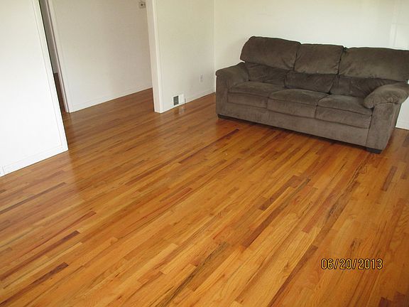 2nd image of 102 Deborah Dr