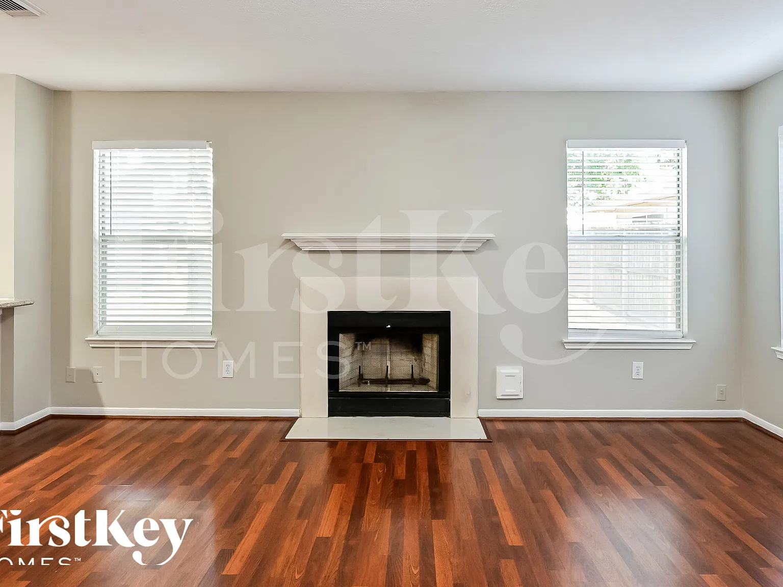 4 bed, 2.5 bath, 2341 sqft, $2,385 — Photo 2