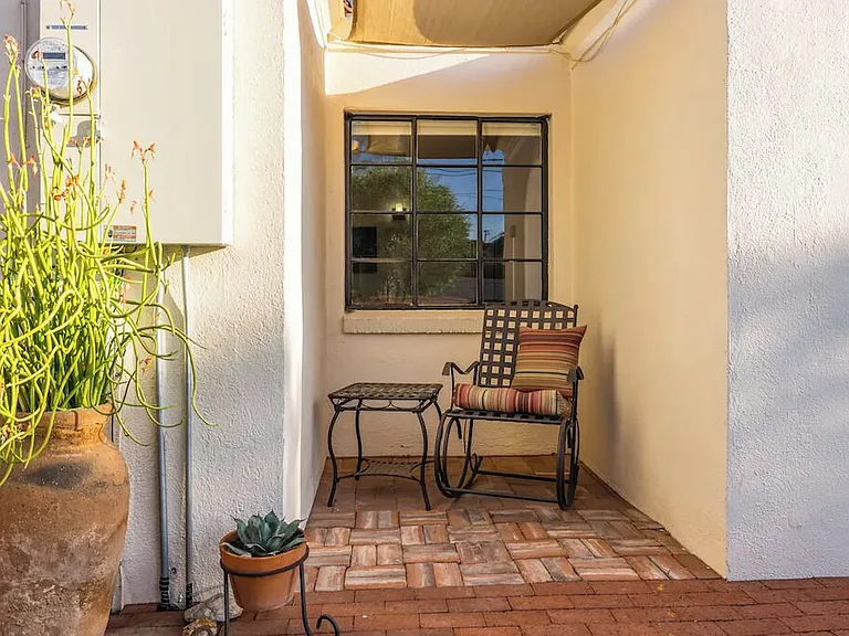 Casita private covered patio