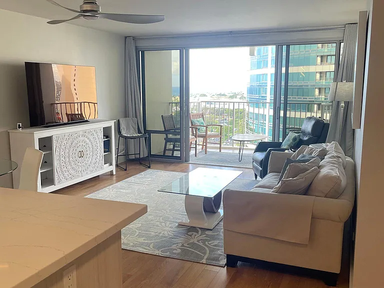 1350 Ala Moana Blvd #2103 — Photo 42